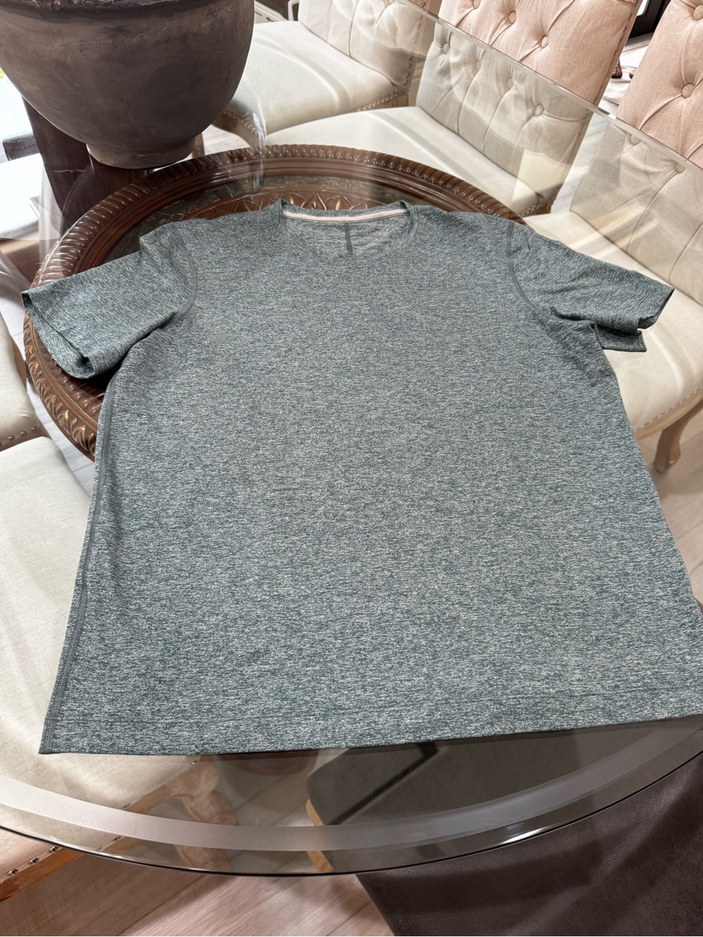lululemon athletica Men's Train Heathered Slate Grey Short Sleeve Crew